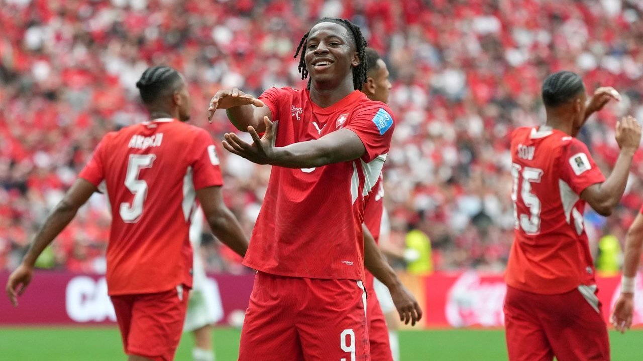 Man of the Match Swiss vs Kanada: Johan Manzambi